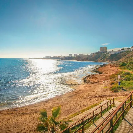 Gorgeous In تورّيفيِخا
